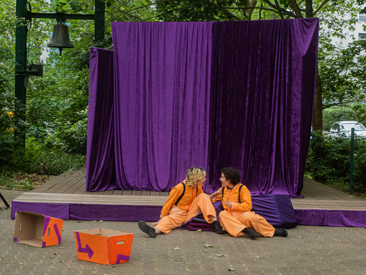 Fallen!Zusammen_2023©Miriam Tamayo